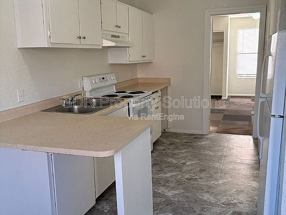 5th image of 1100 Coal Ave SW APT 4