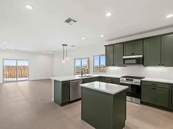 7620 Arroyo Oeste, Santa Fe, NM 87507