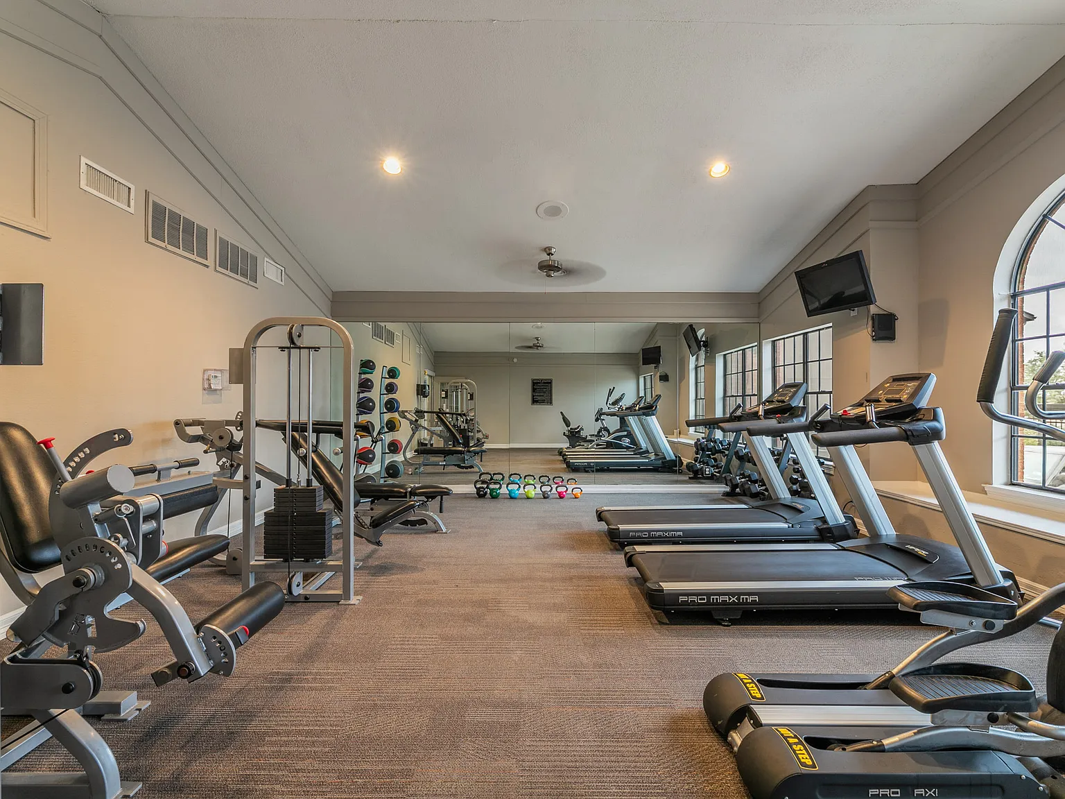Walnut Creek Apartments — Photo 4