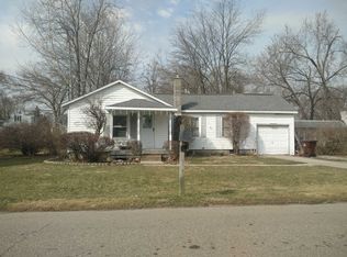 3415 N Cedar St, Lansing, MI 48906