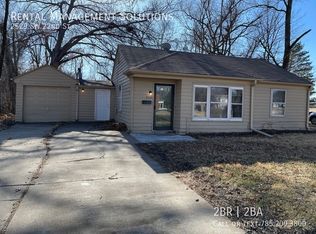 2529 SW 22nd St, Topeka, KS 66611