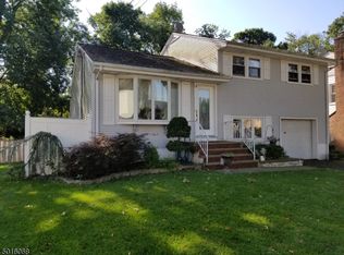 2323 Winfield St, Rahway, NJ 07065