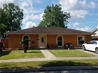 9413 E Claiborne Pkwy, Westwego, LA 70094