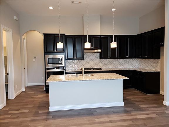 3rd image of 3052 Bellflower Pass Ln