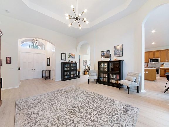 4th image of 13298 Alhambra Lake Cir