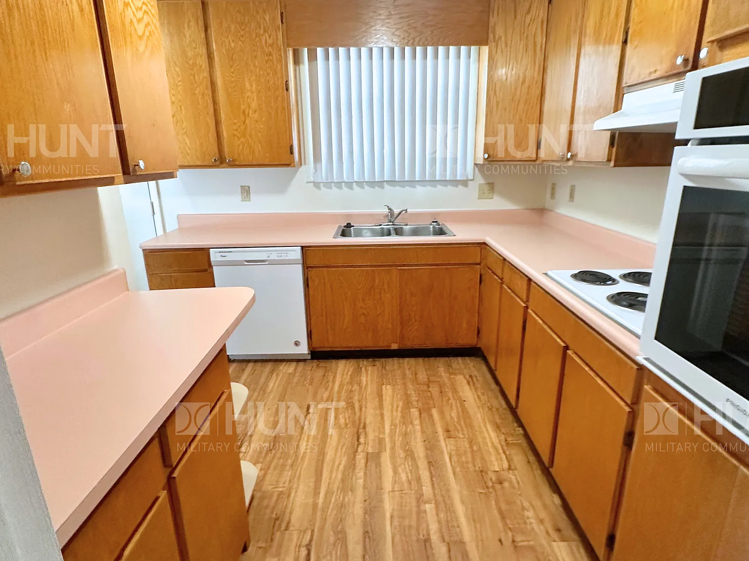 4 bed, 1265 sqft, $1,800 — Photo 4