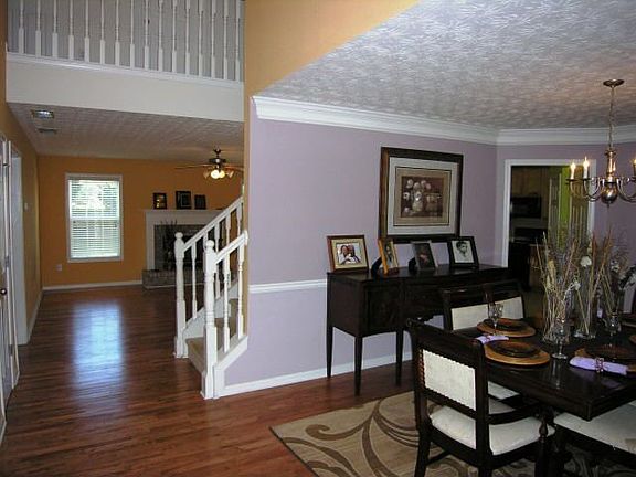 2nd image of 4071 Silvery Way