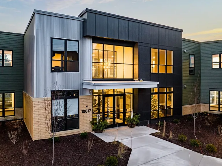 The Outlook Apartments — Photo 58