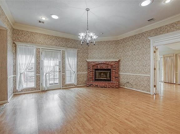 3rd image of 4619 Norwood Ct