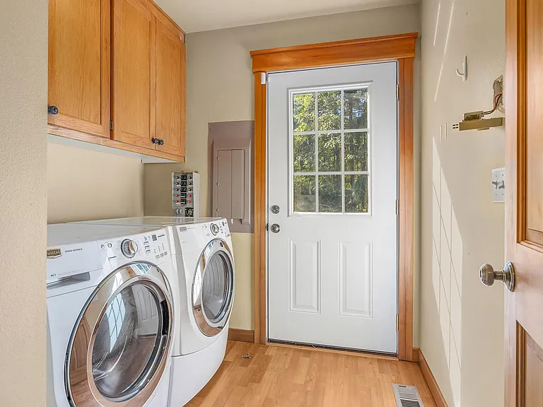 22799 S Kingston Rd NE — Photo 16