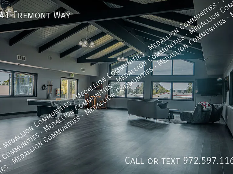 241 Fremont Way — Photo 4