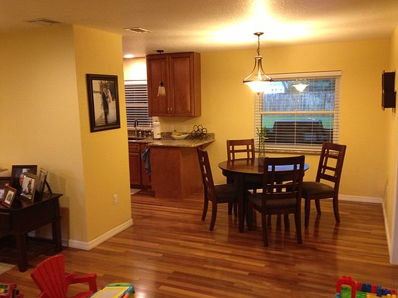 3rd image of 8560 Banyan Blvd
