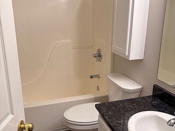 4th image of 10608 Central Ave #B