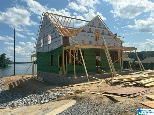 93 County Road 1024, Clanton, AL 35046