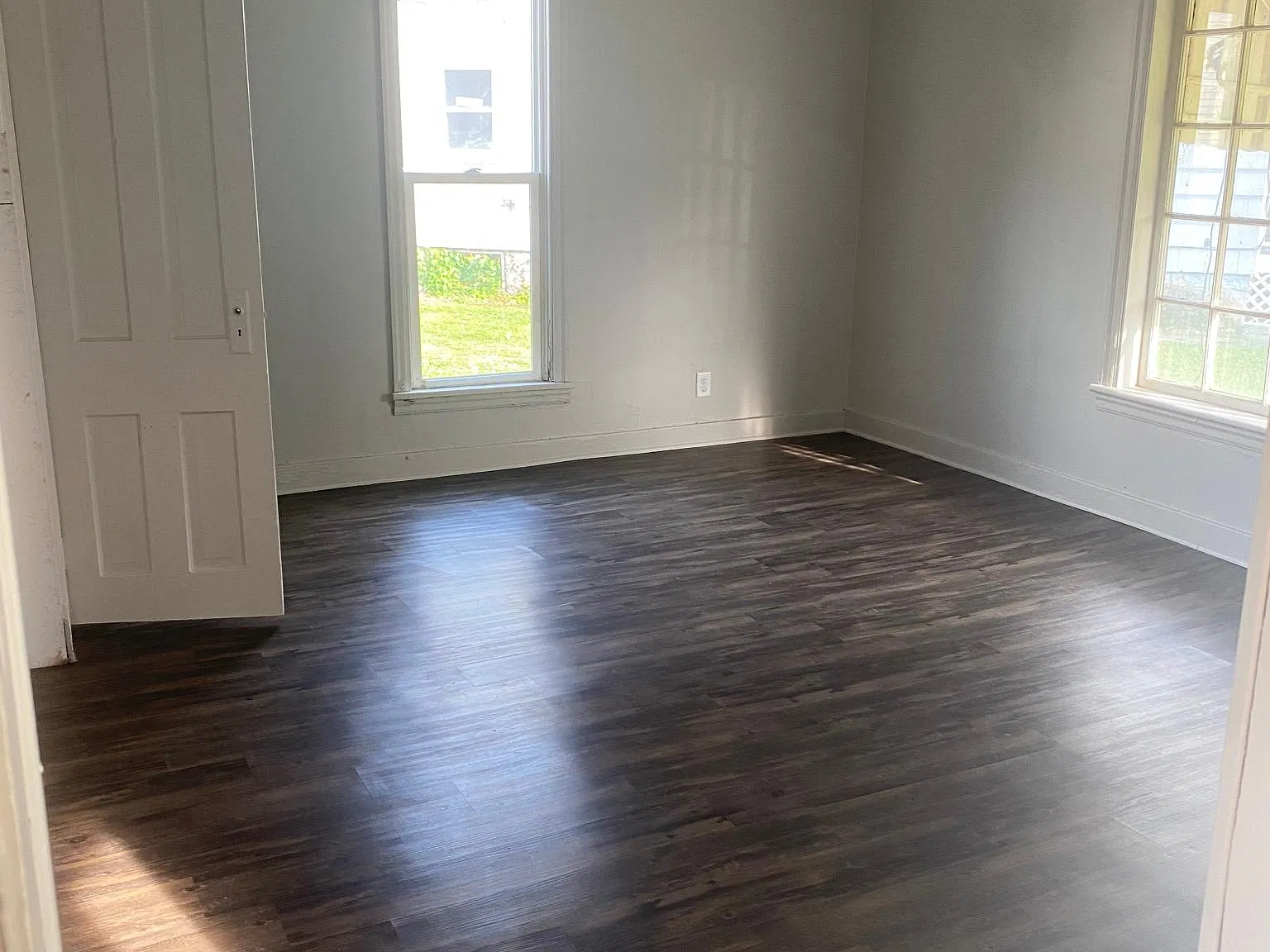 1 bed, $650 — Photo 1