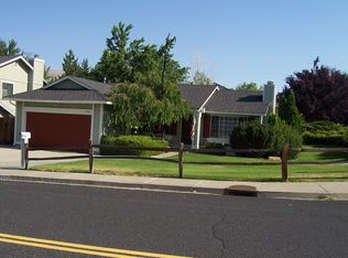 5305 Mountcrest Ln, Reno, NV 89523