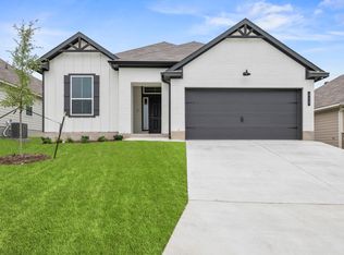 413 University Ave, Troy, TX 76579