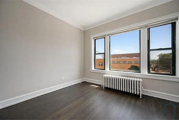 1210 W 83rd St #1 — Photo 9