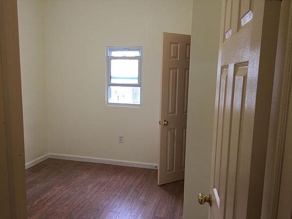 2nd image of 2613 S 6th St #1