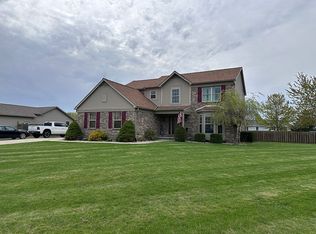 134 Aberdeen Ln, Monroe, MI 48161