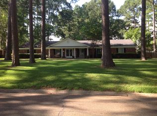 603 Hundred Oaks Dr, Ruston, LA 71270