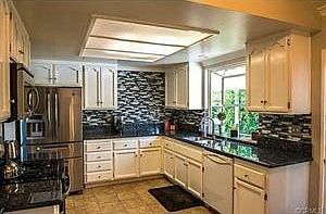 4th image of 16600 Pear Blossom Ct