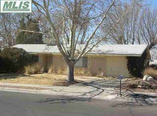 1960 Gladys Dr, Las Cruces, NM 88001