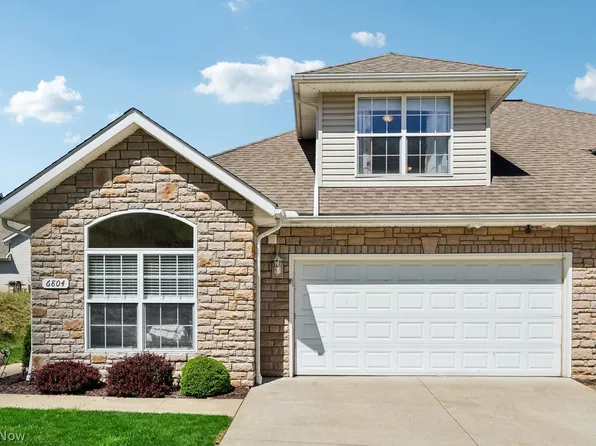 6804 Highland View Dr, Cleveland, OH 44134
