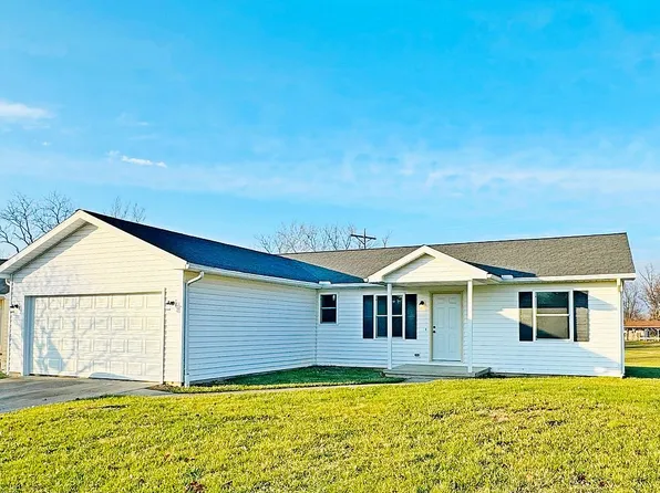 200 Patrician Dr, Chillicothe, OH 45601