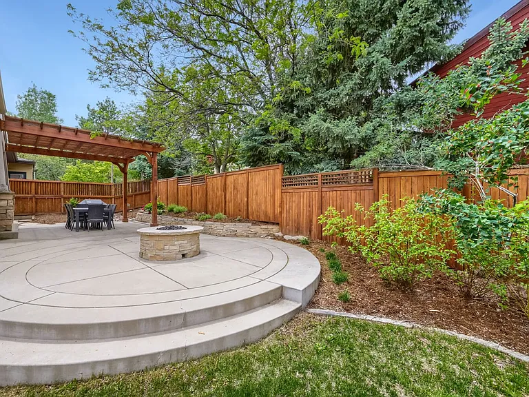 927 Poplar Pl — Photo 21