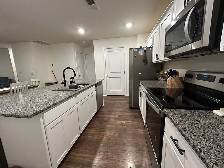 2940 Brooks Meadow Ln — Photo 15