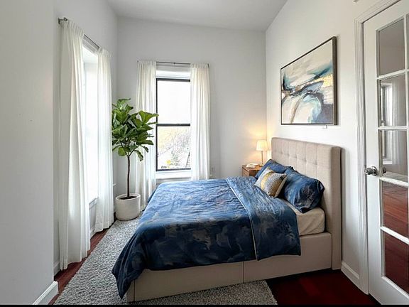 2nd image of 350 Greene Ave APT 7