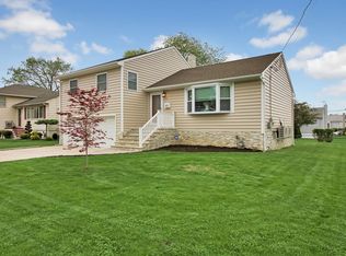 653 Winchester Ave, Union, NJ 07083