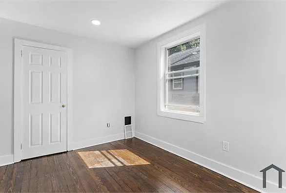 366 Remington St #0 — Photo 11