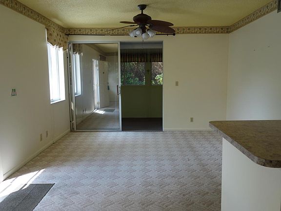 4th image of 353 S Us Highway 1 APT B6
