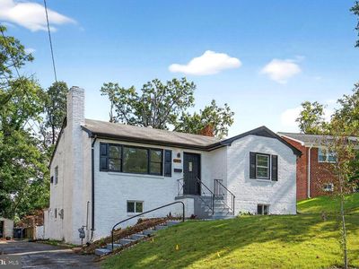 107 Onondaga Dr, Oxon Hill, MD, 20745