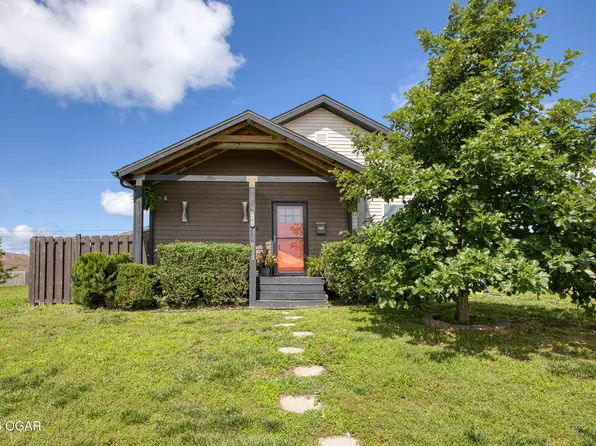 2502 Empire Ave S, Joplin, MO 64804