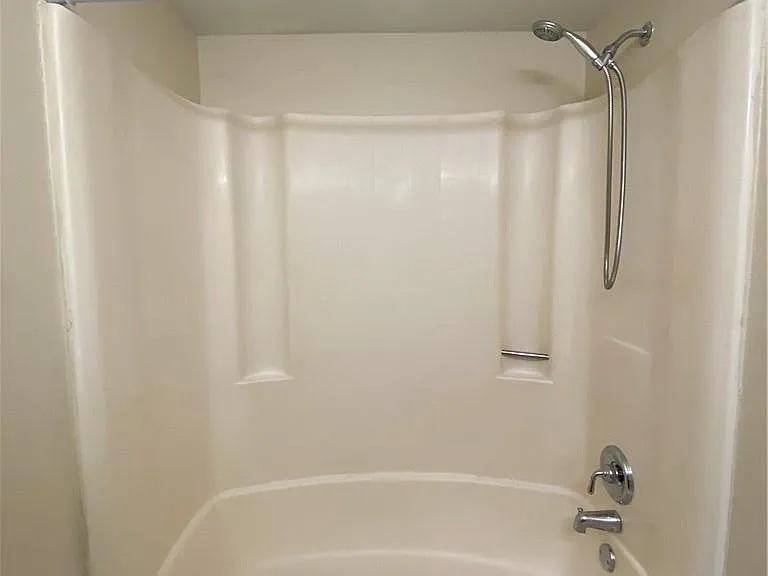 1924 Darnell Dr — Photo 19