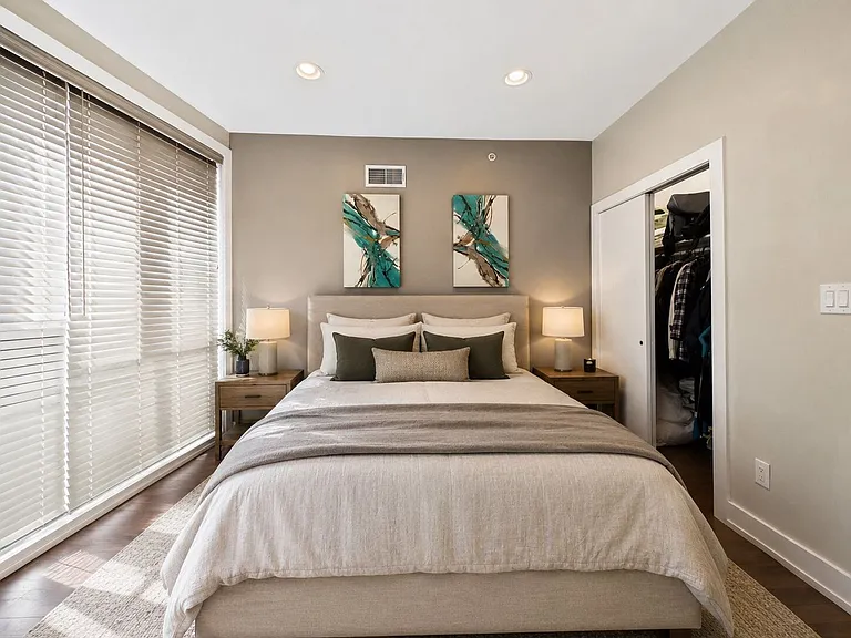 1435 S Taylor St — Photo 23