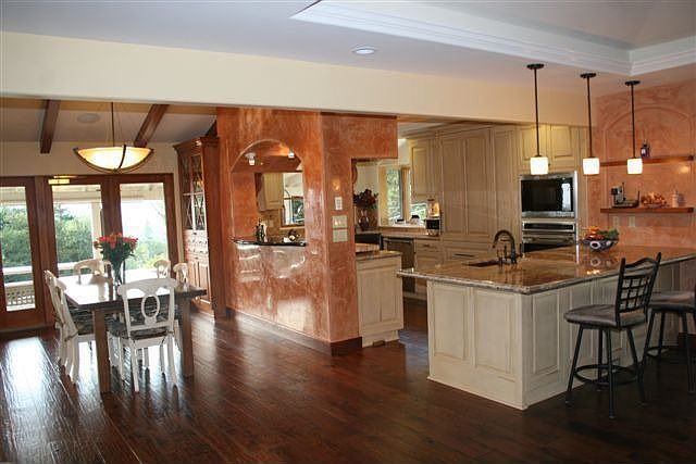 Kitchen/dining area