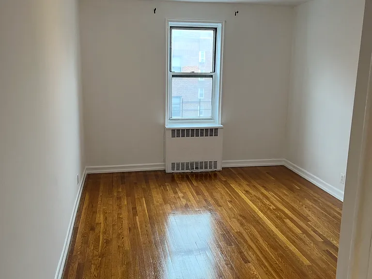 65-70 Booth St #1 — Photo 4