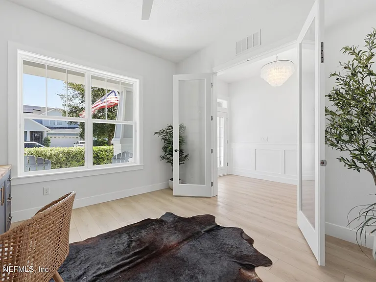 142 Seabrook Dr — Photo 10