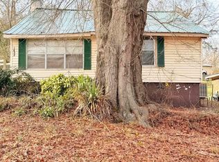1432 Carlisle Ave, Guntersville, AL 35976