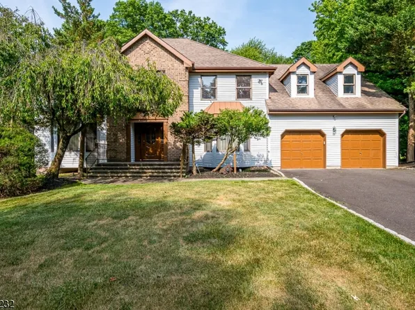 11 Anthony Avenue, Edison, NJ 08820