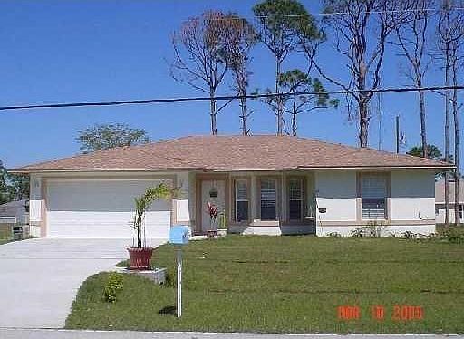 1st image of 417 NW Floresta Dr
