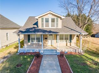 1403 Cloverdale St, High Point, NC 27260