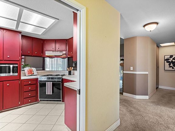 5th image of 1820 Scotch Pine Ct
