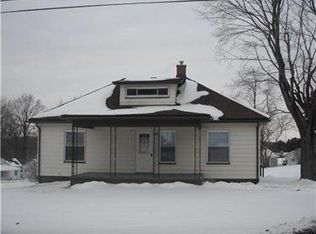 805 Harmony Baptist Rd, New Castle, PA 16101