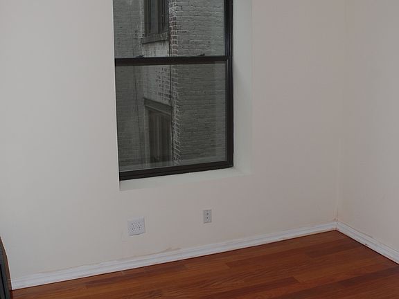4th image of 559 W 158th St APT 32