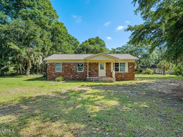 31 Gregory Dr, Saint Helena Island, SC 29920